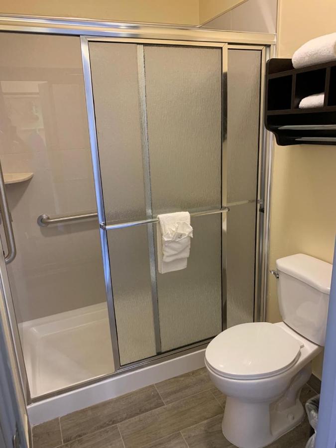 Homestay Inn & Suites إدينبورغ المظهر الخارجي الصورة